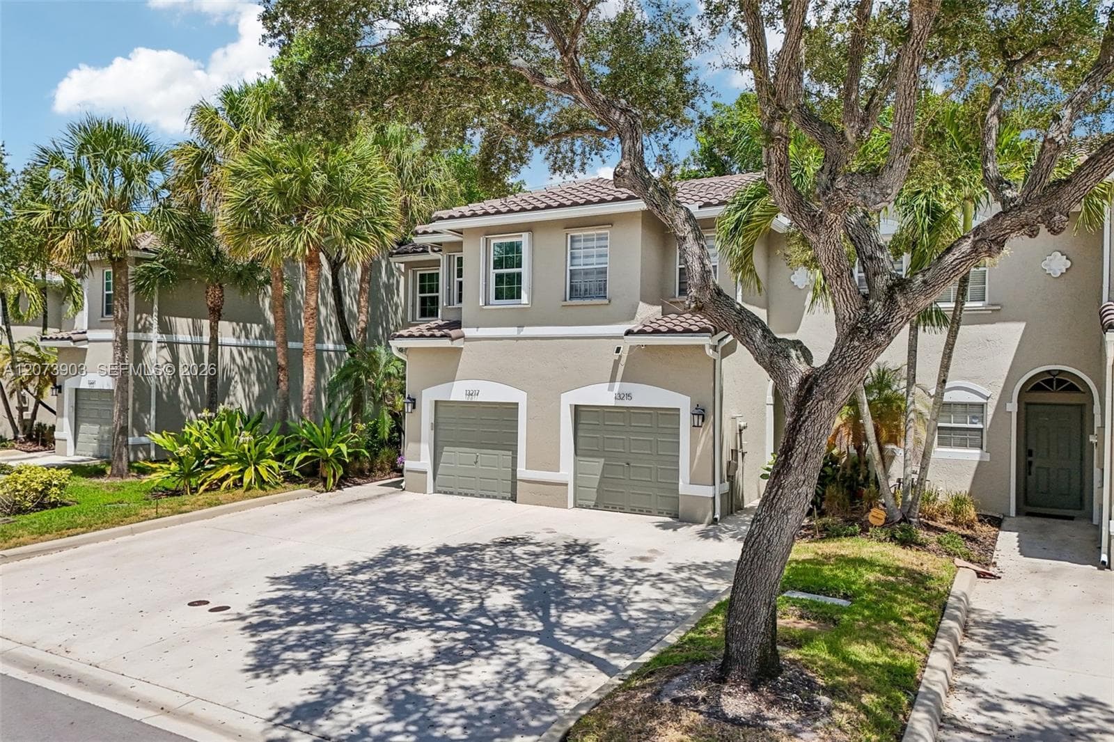 13215 NW 7th Dr, Plantation, FL 33325 photo 2