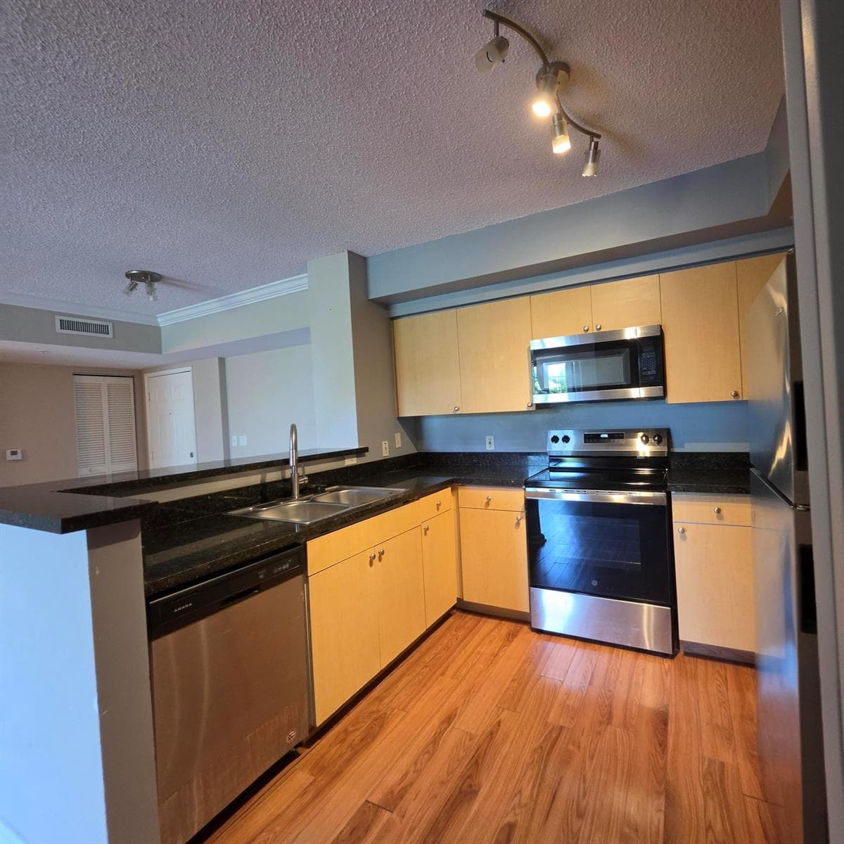 1919 Van Buren Street # 404a, Hollywood, FL 33020 photo 2