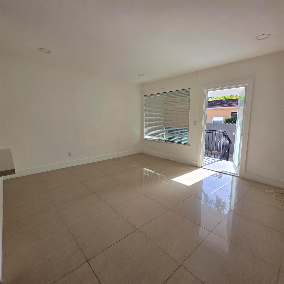 181 NE 168th Street, North Miami Beach, FL 33162 photo 5