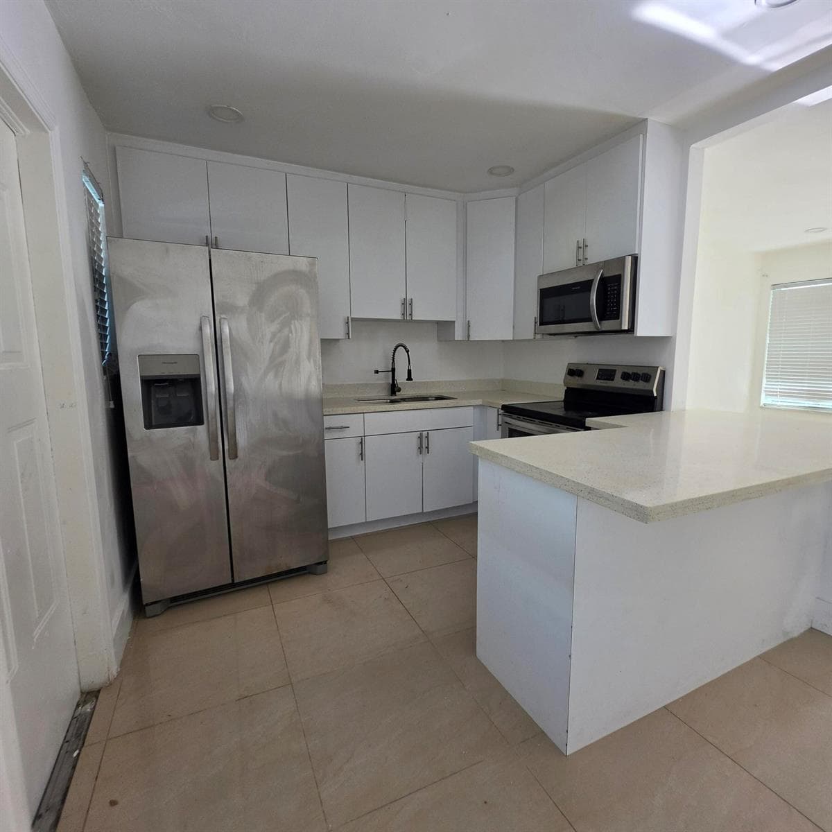 181 NE 168th Street, North Miami Beach, FL 33162