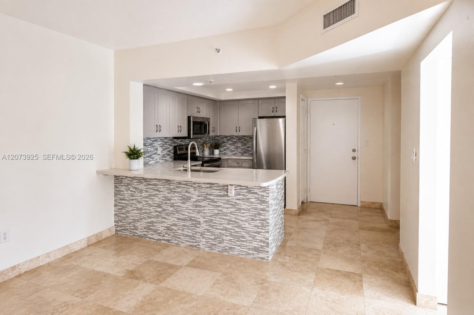110 N Federal Hwy # 703, Fort Lauderdale, FL 33301 photo 5