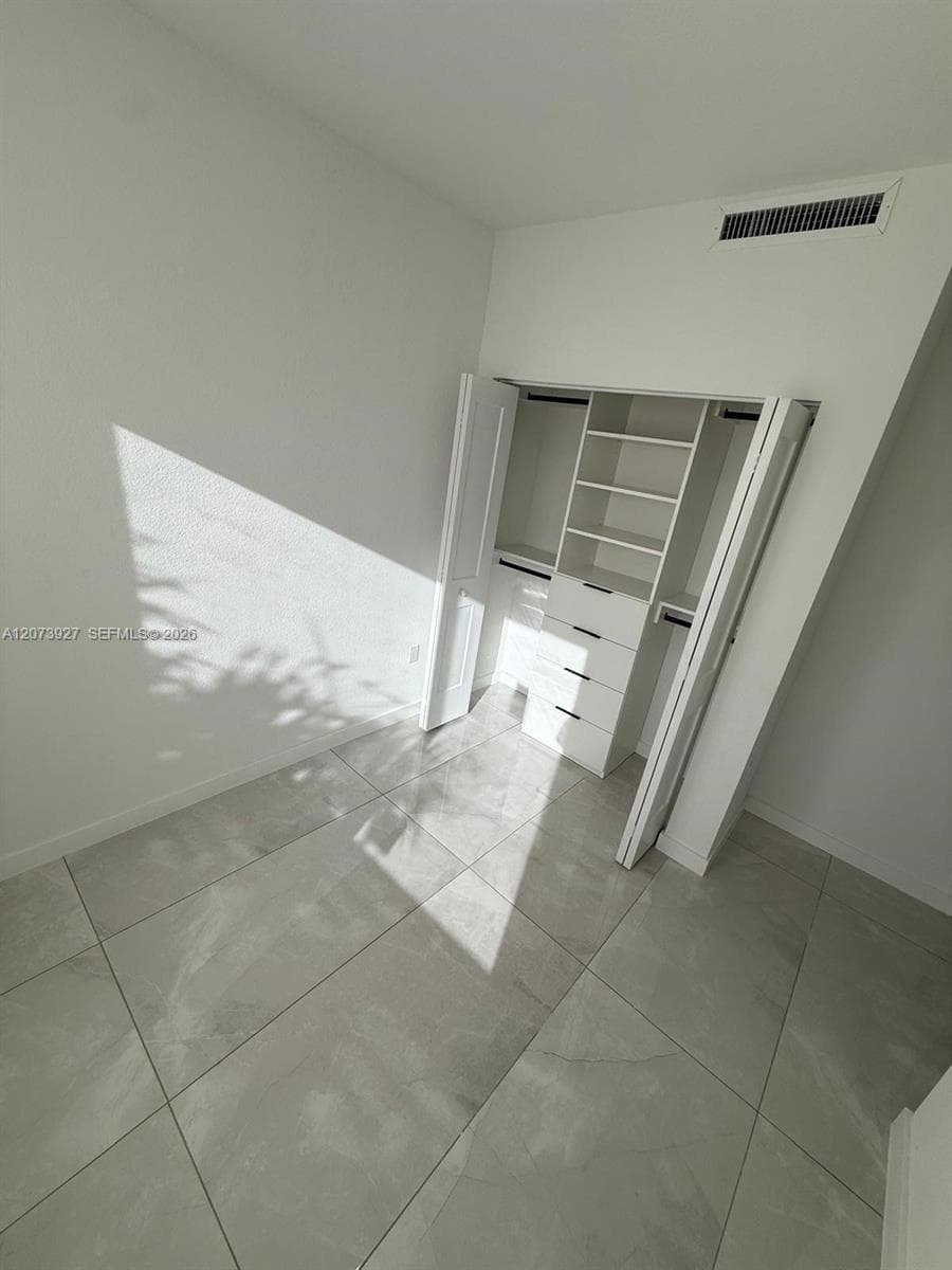 419 NW 13th Ct # 1, Florida City, FL 33034 photo 2