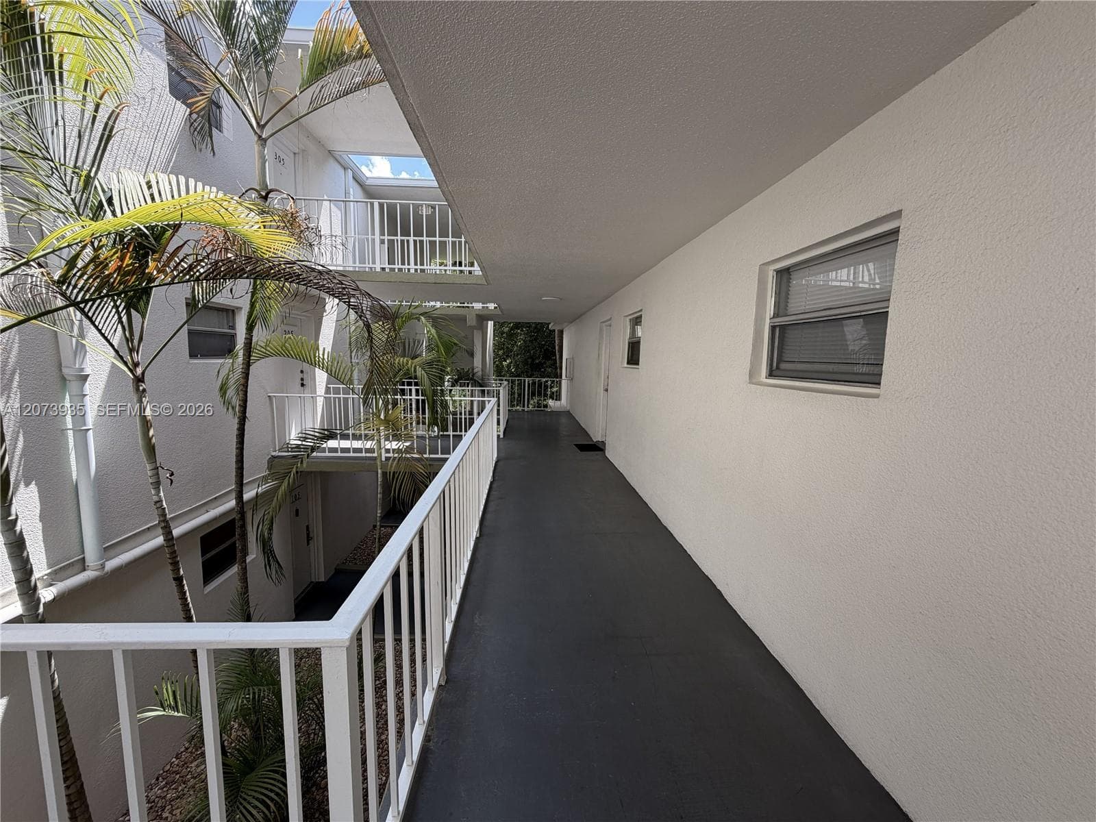 4205 N University Dr # 202, Sunrise, FL 33351 photo 2