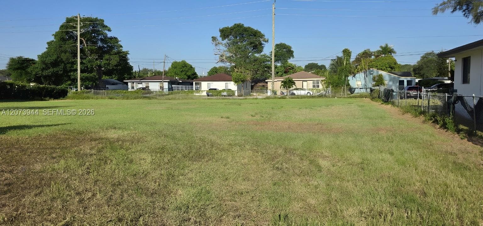 8150 NW 13th Ct, Miami, FL 33147 photo 2