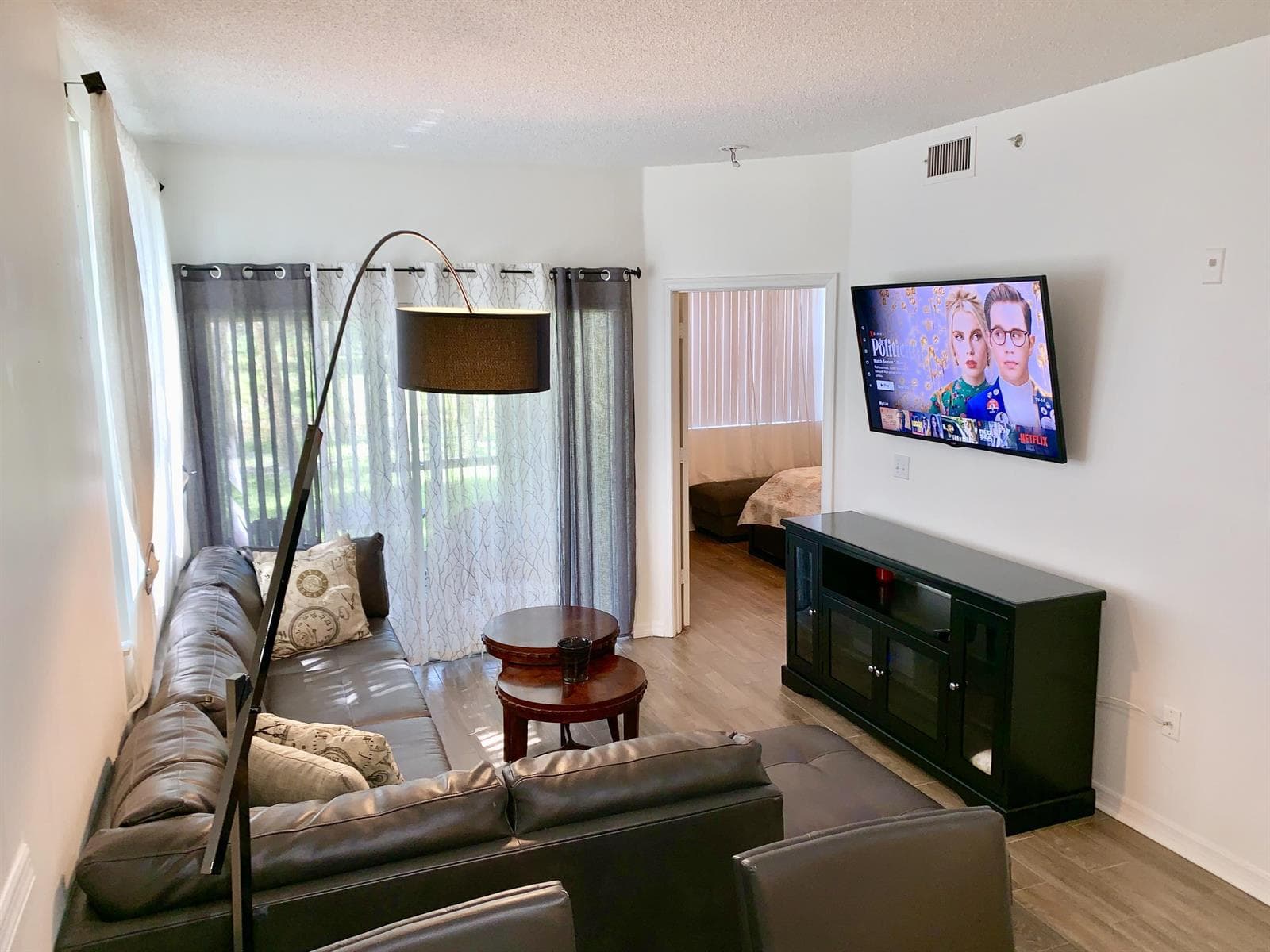 2020 GREENVIEW SHORES Boulevard # 101, Wellington, FL 33414 photo 2