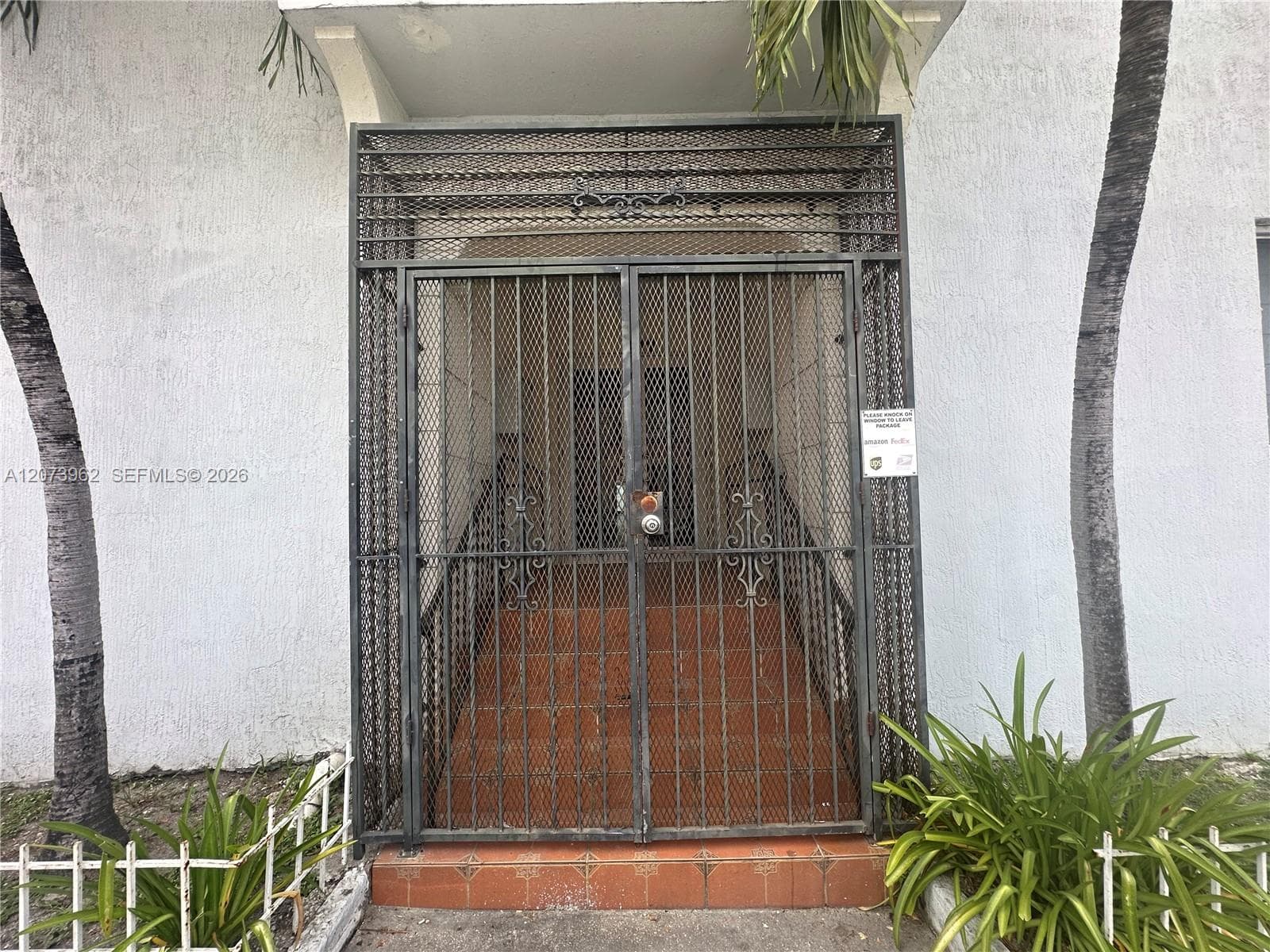 412 SW 10th Ave, Miami, FL 33130 photo 3