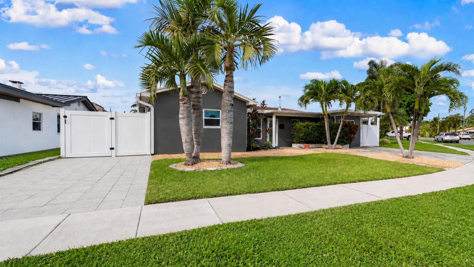 935 Nautilus Isle, Dania Beach, FL 33004 photo 3