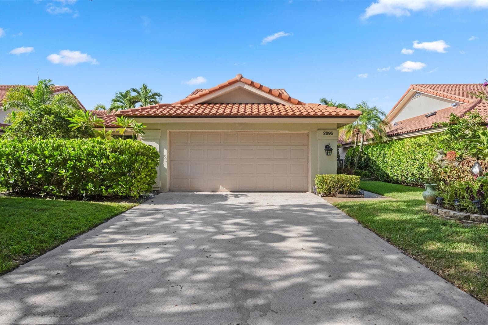 2895 FARRAGUT Lane, West Palm Beach, FL 33409 photo 2