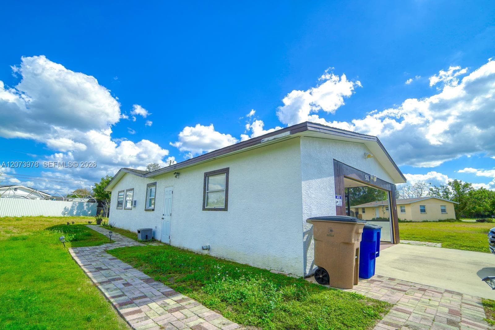 511 York, Lehigh Acres, FL 33936 photo 5