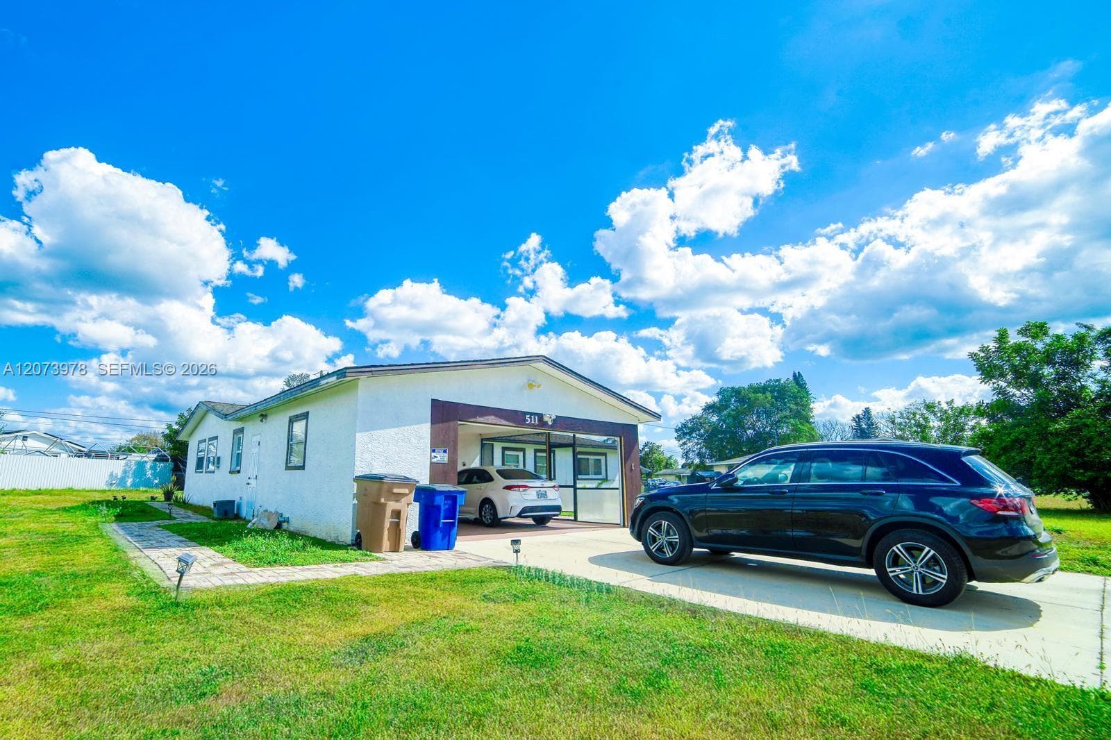 511 York, Lehigh Acres, FL 33936 photo 4
