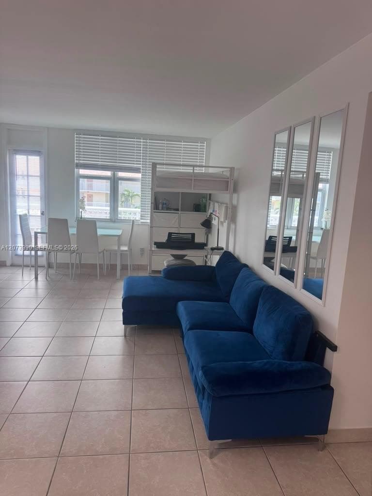 1913 S Ocean Dr # 422, Hallandale Beach, FL 33009 photo 5