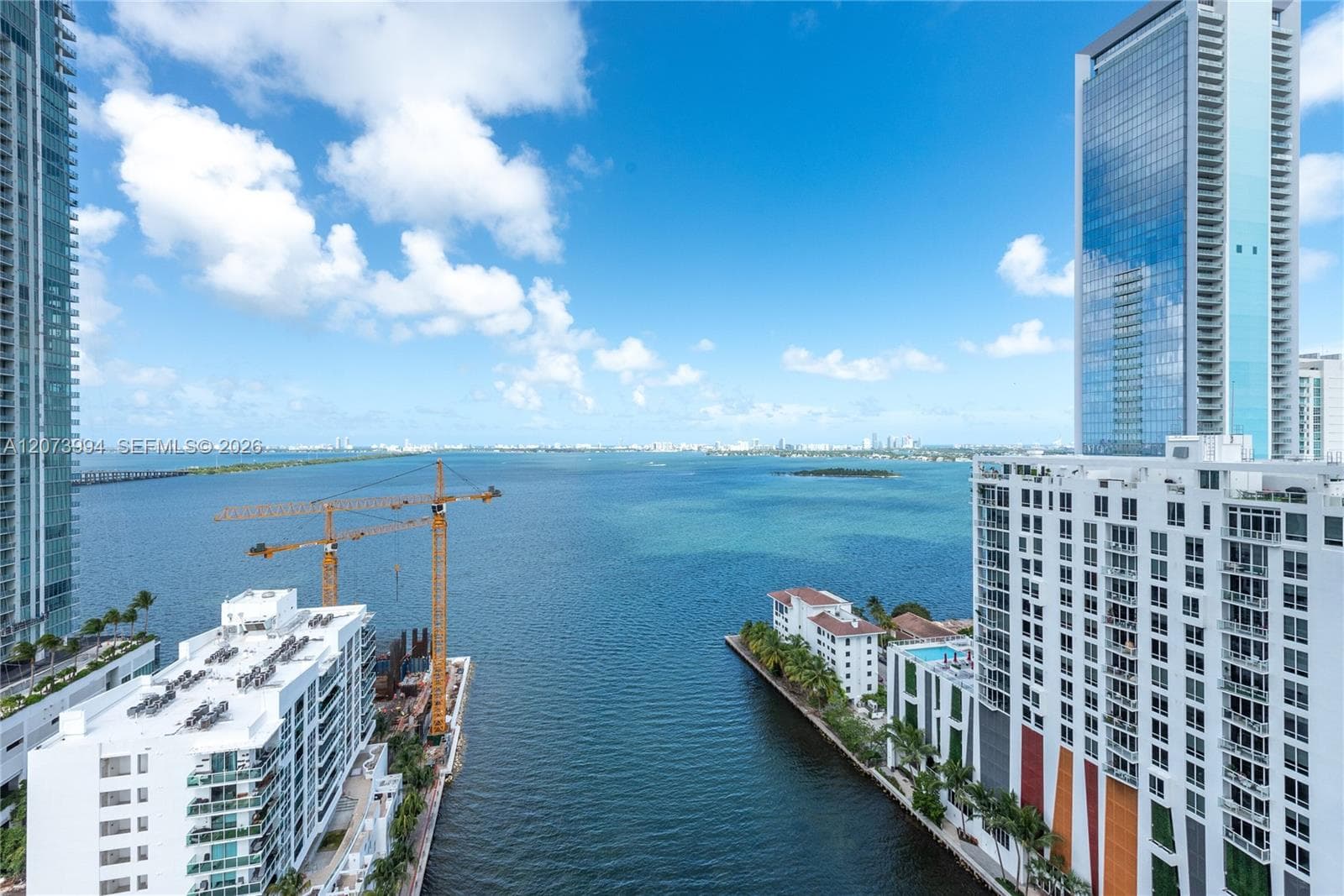 460 NE 28th St # 2202, Miami, FL 33137 photo 2