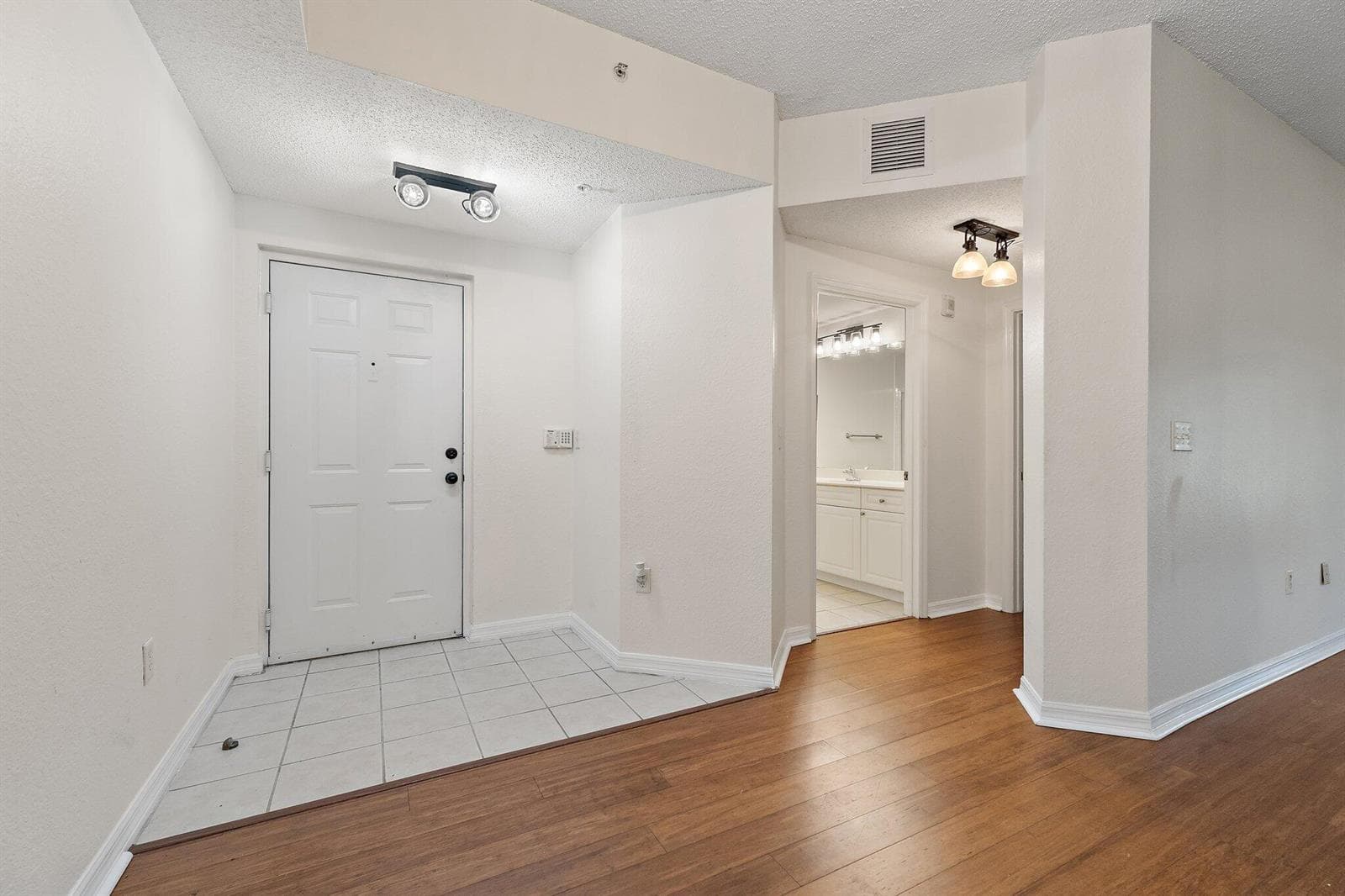 3020 ALCAZAR Place # 106, Palm Beach Gardens, FL 33410 photo 5