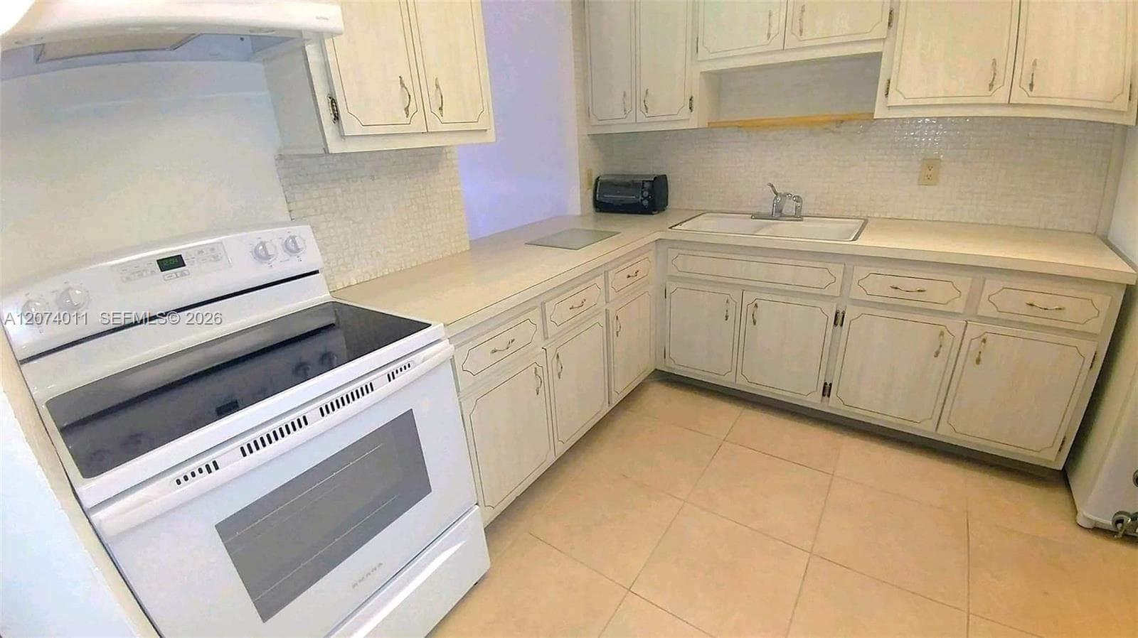 1351 NE Miami Gardens Dr # PH3E, Miami, FL 33179 photo 2