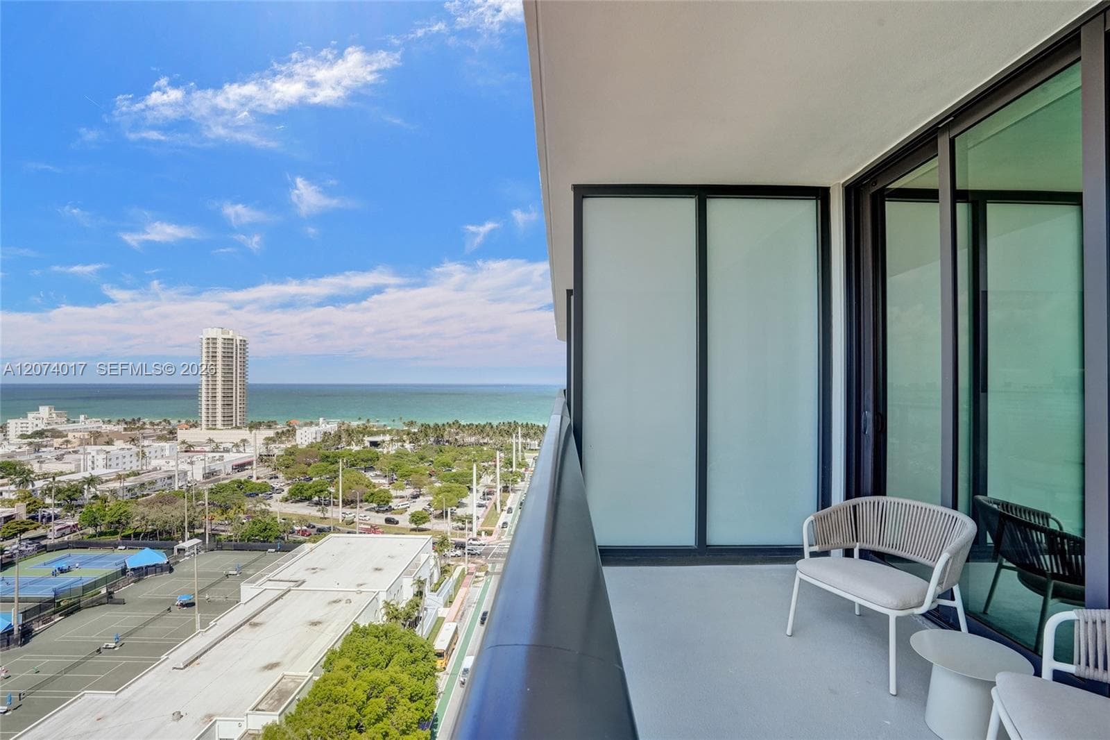 580 72nd St # 905, Miami Beach, FL 33141 photo 4