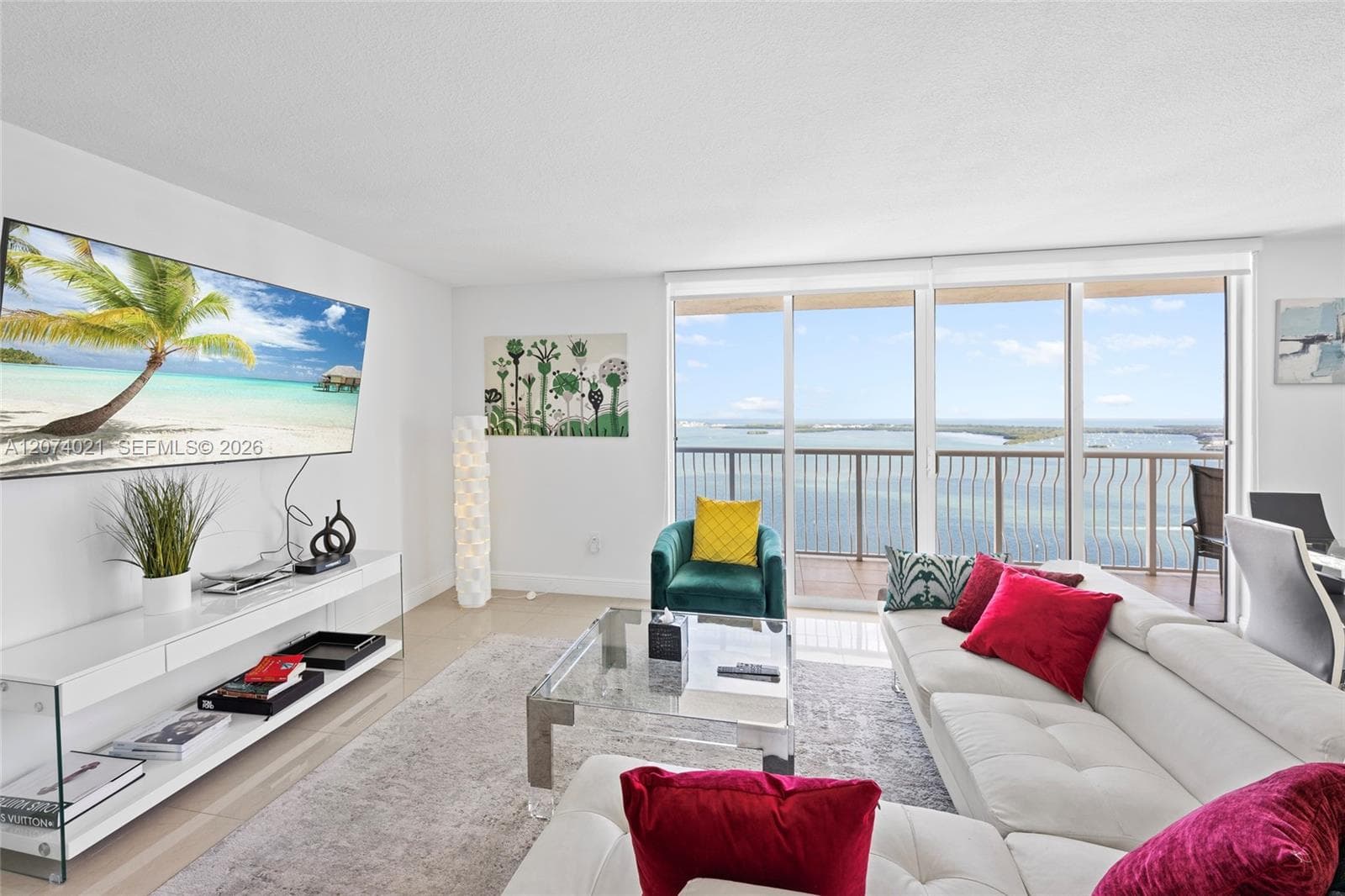 1200 Brickell Bay Dr # 3701, Miami, FL 33131 photo 4