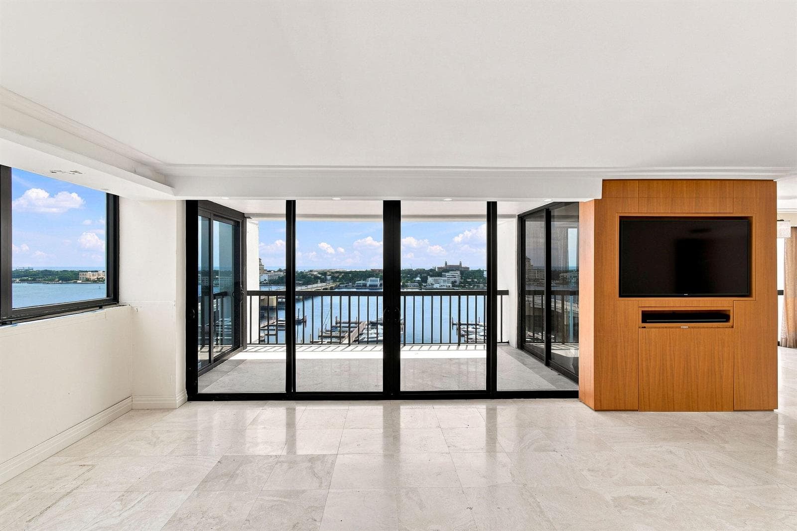 Waterview Towers photo 5