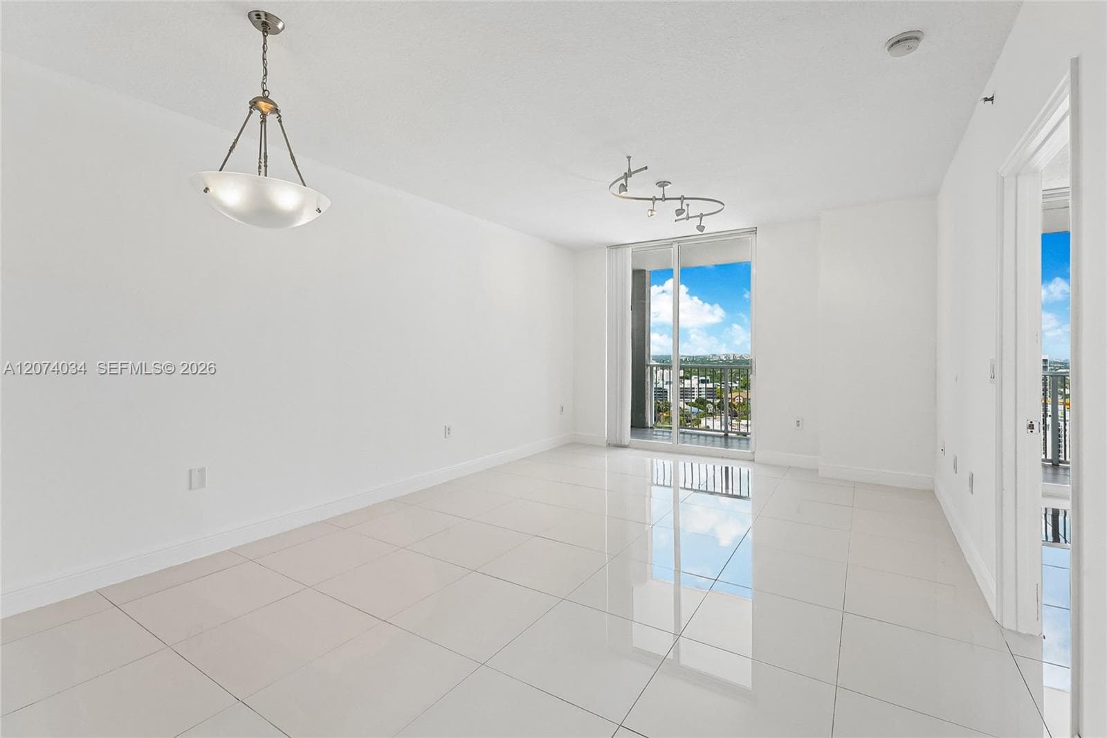 1250 S Miami Ave # 2109, Miami, FL 33130 photo 4