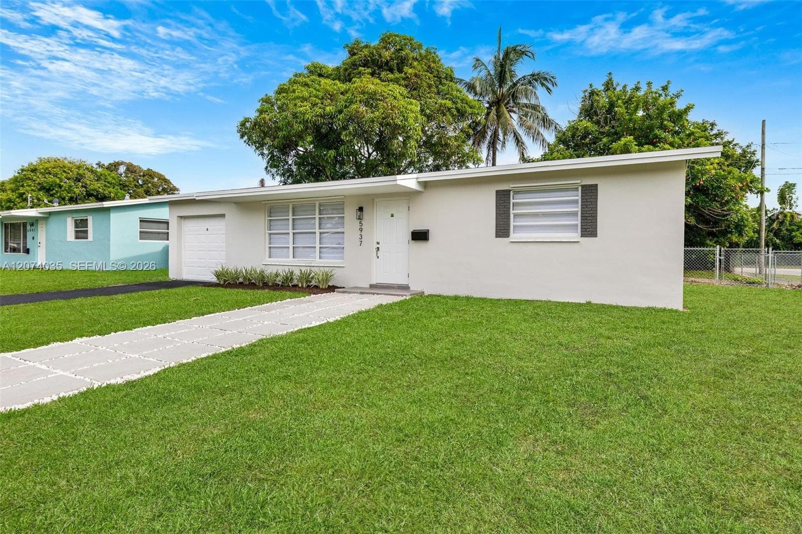 5937 NW 16th Ct, Sunrise, FL 33313 photo 3