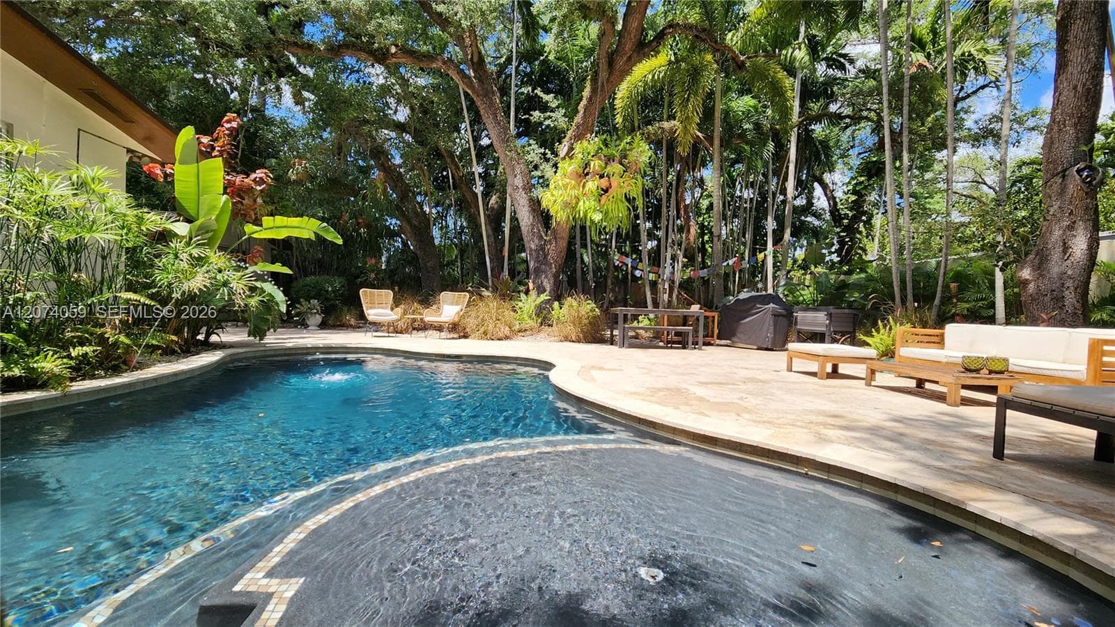 391 NE 131st St, North Miami, FL 33161 photo 4