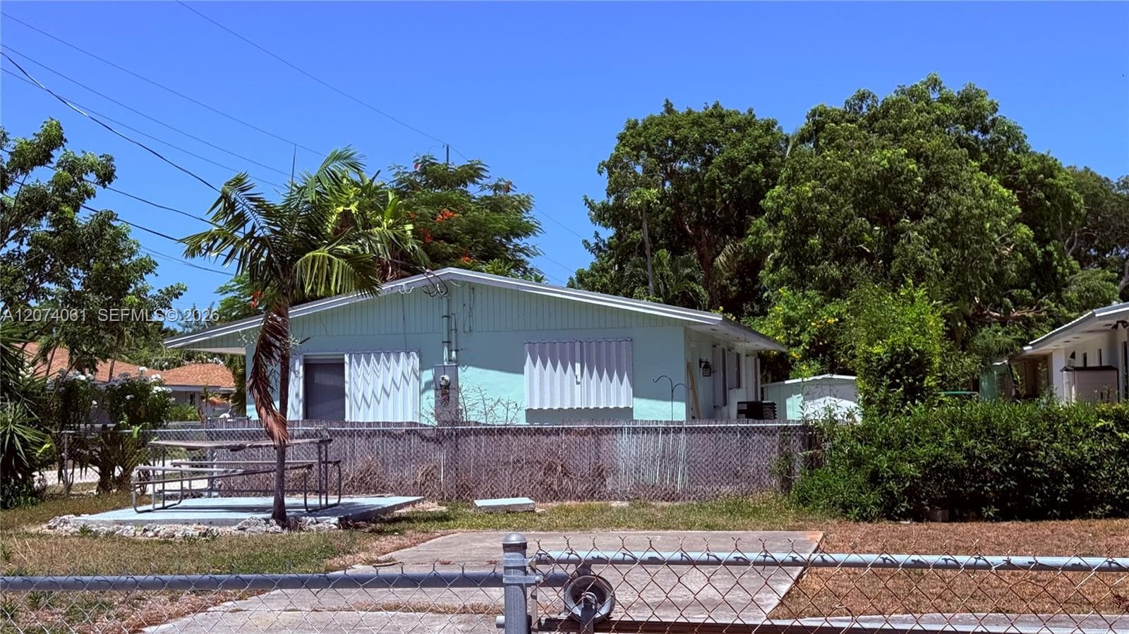 38 Silver Springs Dr, Key Largo, FL 33037 photo 3