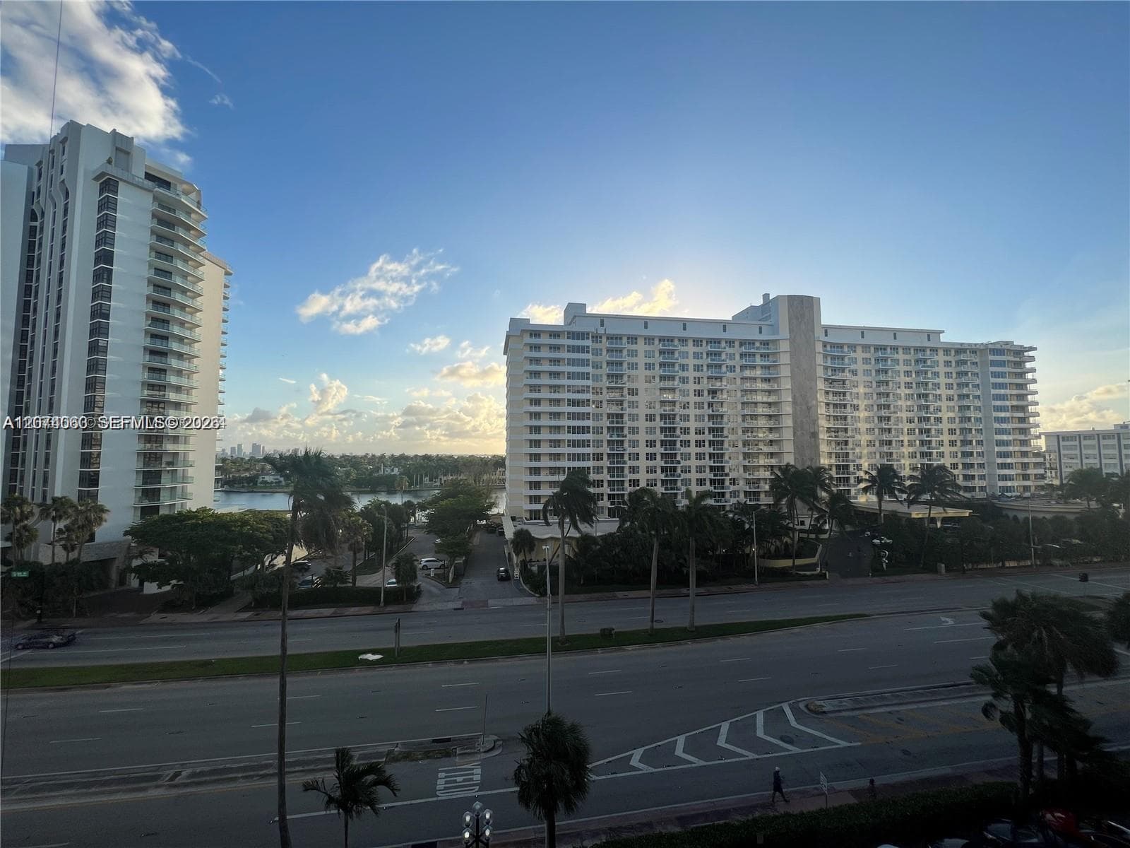 5555 Collins Ave # 7T, Miami Beach, FL 33140 photo 2