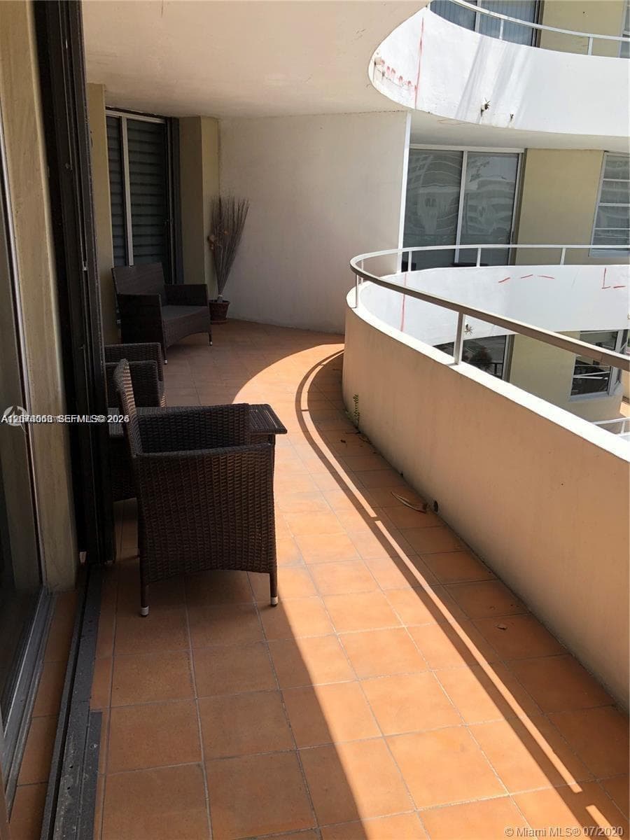 5555 Collins Ave # 7T, Miami Beach, FL 33140 photo 5