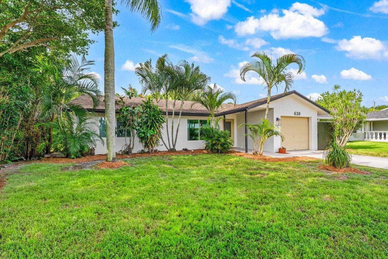 638 SW 4th Avenue, Boynton Beach, FL 33426 photo 2