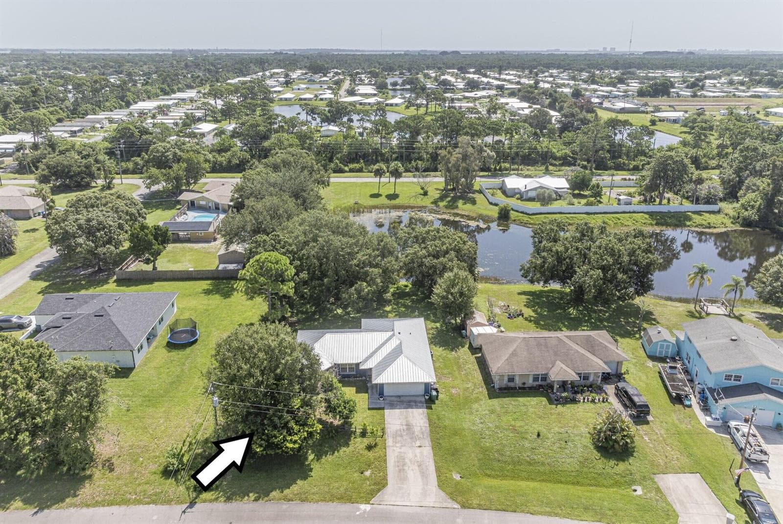 6704 HULDA Drive, Fort Pierce, FL 34951