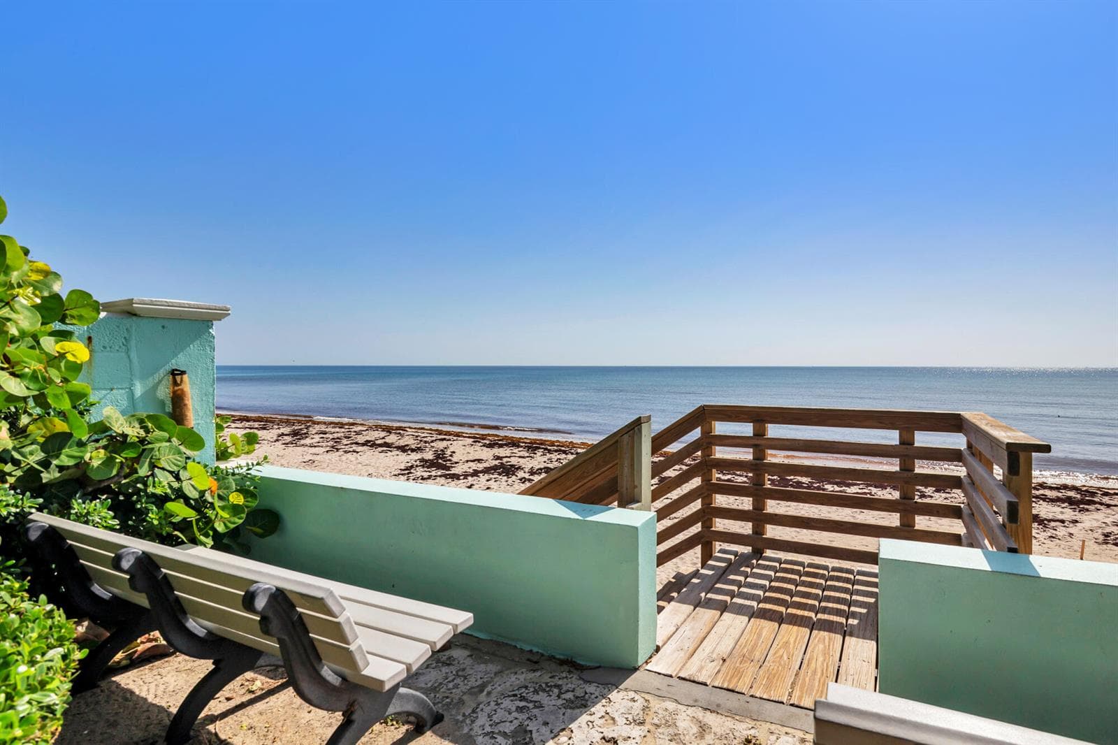 1161 N OCEAN Way, Palm Beach, FL 33480 photo 2