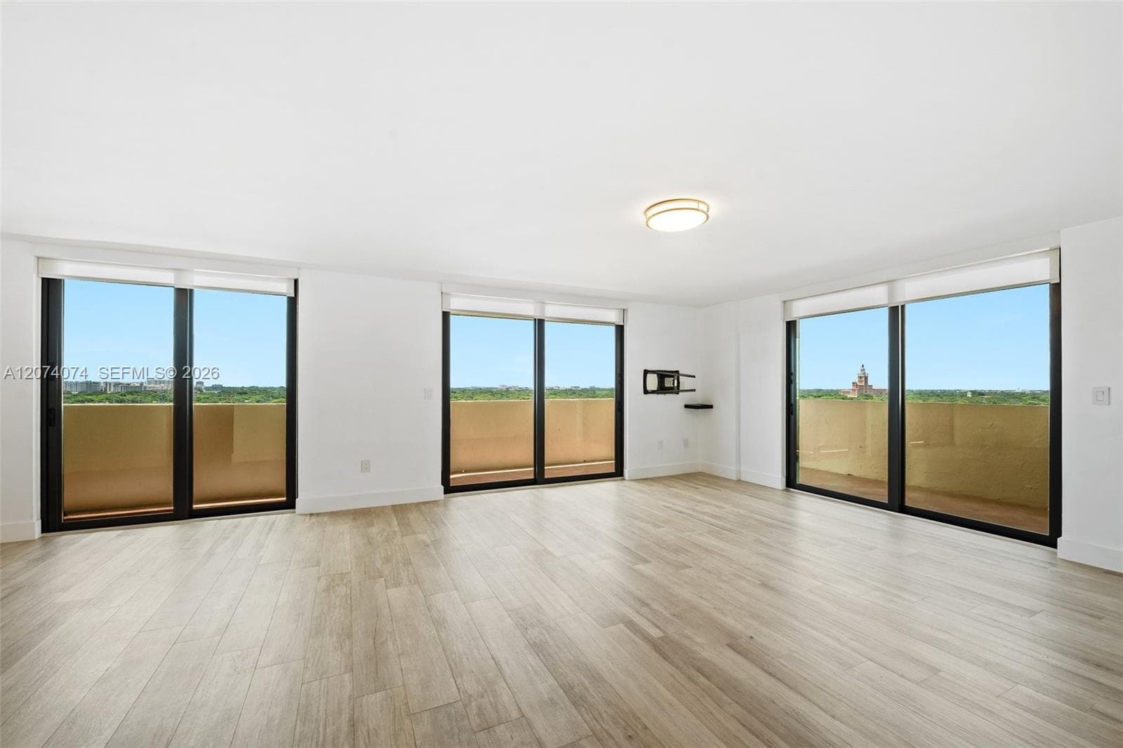 600 Biltmore Way # 1214, Coral Gables, FL 33134 photo 4