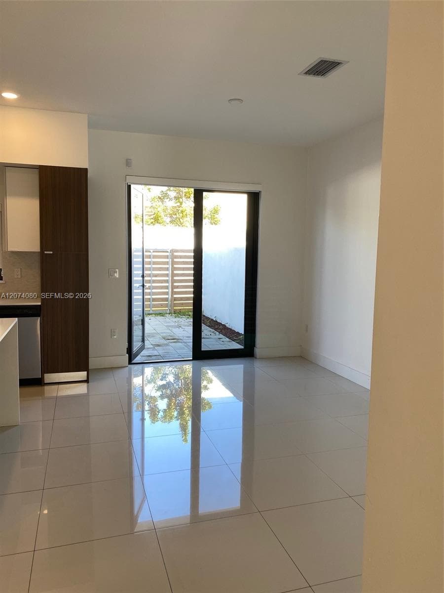 10543 SW 118th Ave # 10543, Miami, FL 33186 photo 3