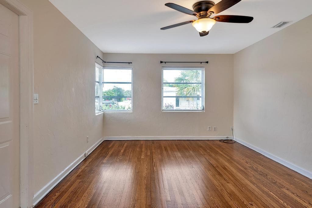 711 11th Avenue N, FL 33460 photo 3