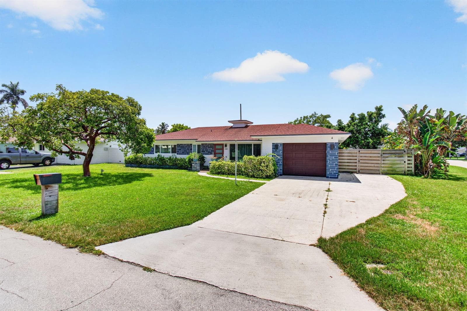 200 NE 28TH Terrace, Boca Raton, FL 33431 photo 3
