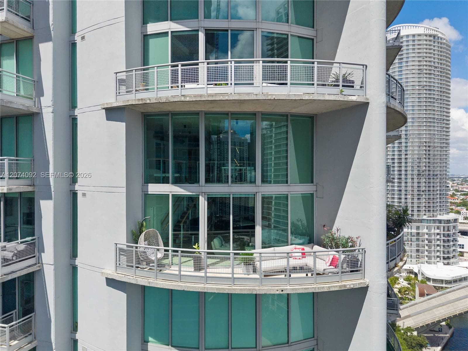 690 SW 1st Ct # 2702, Miami, FL 33130 photo 3