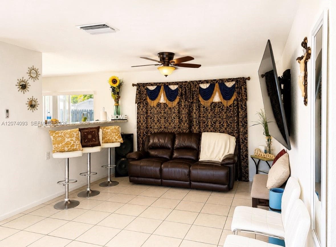 9331 NW 24th Pl, Sunrise, FL 33322 photo 4
