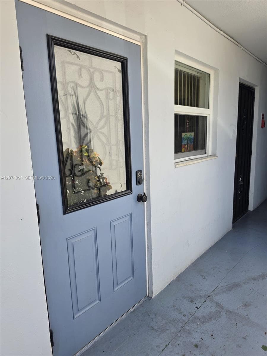300 NE 12th Ave # 108, Hallandale Beach, FL 33009 photo 2