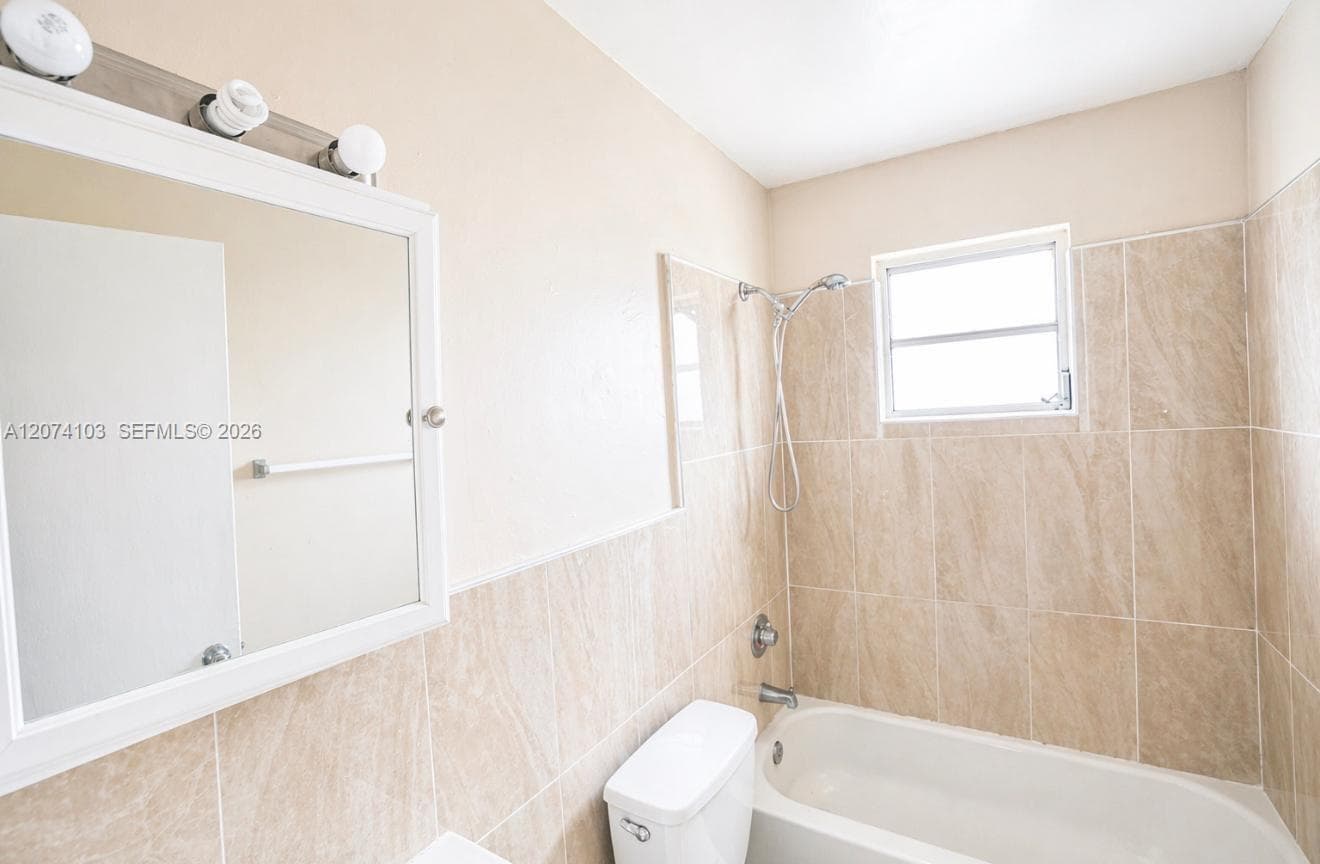 2315 W Okeechobee Rd # 304, Hialeah, FL 33010 photo 5