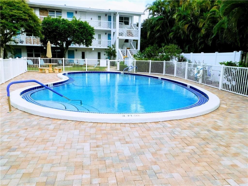 234 HIBISCUS Avenue # 370, Lauderdale By The Sea, FL 33308 photo 3