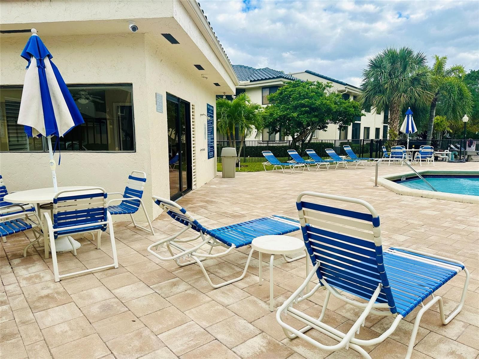 8142 NW 17th Manor, Plantation, FL 33322 photo 4