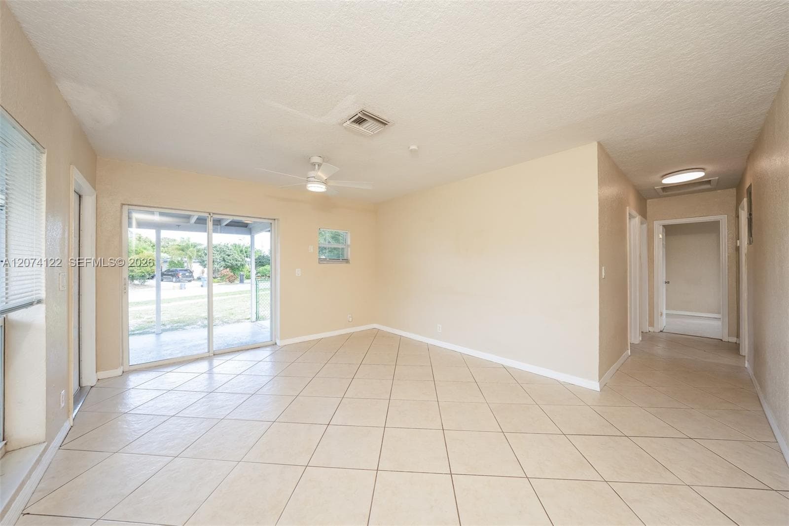 900 W Bloxham St, Lantana, FL 33462 photo 3