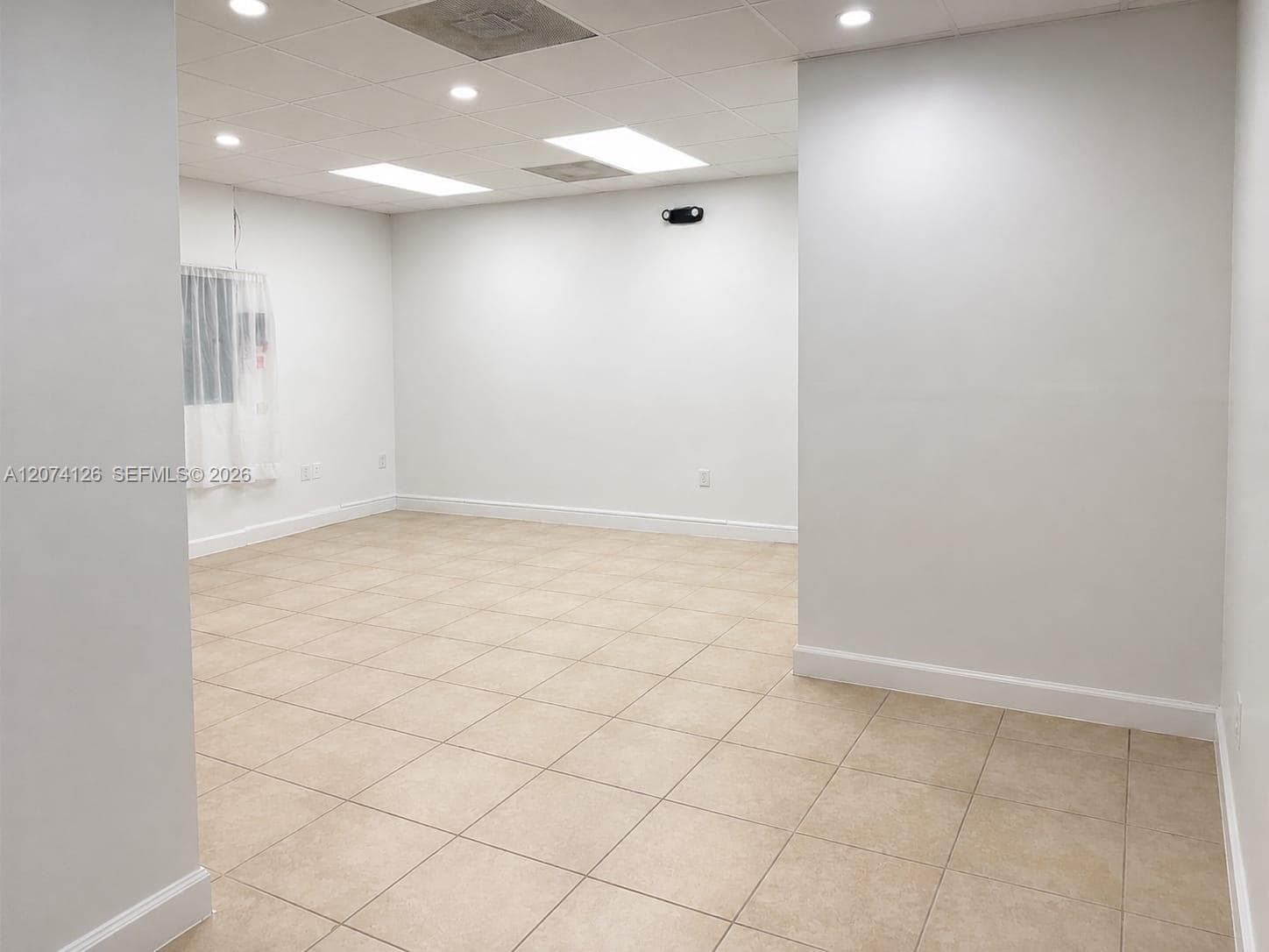 18321 W Dixie Hwy # 202, North Miami Beach, FL 33160 photo 5