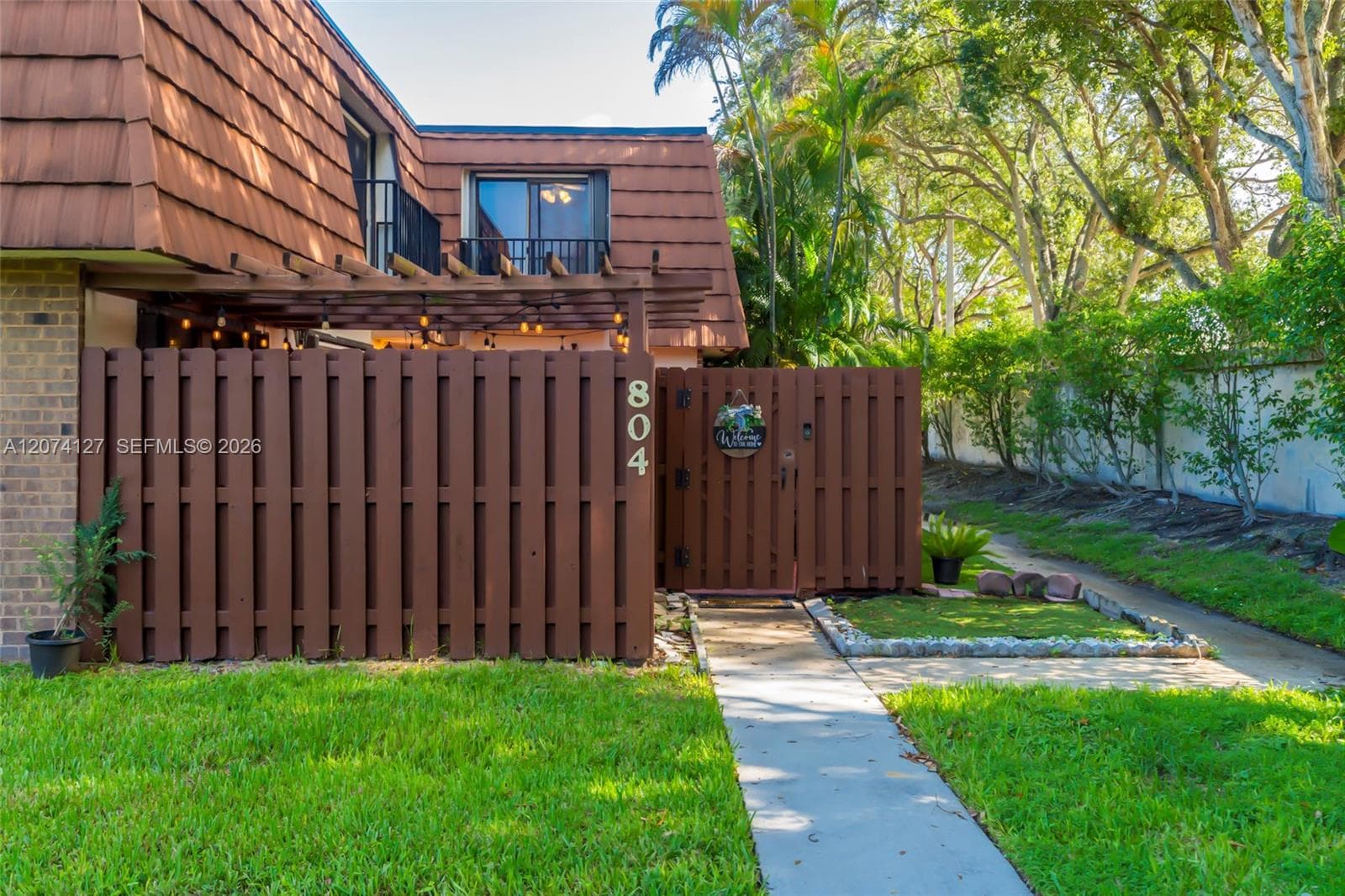 804 SW 119th Way # 804, Davie, FL 33325 photo 2