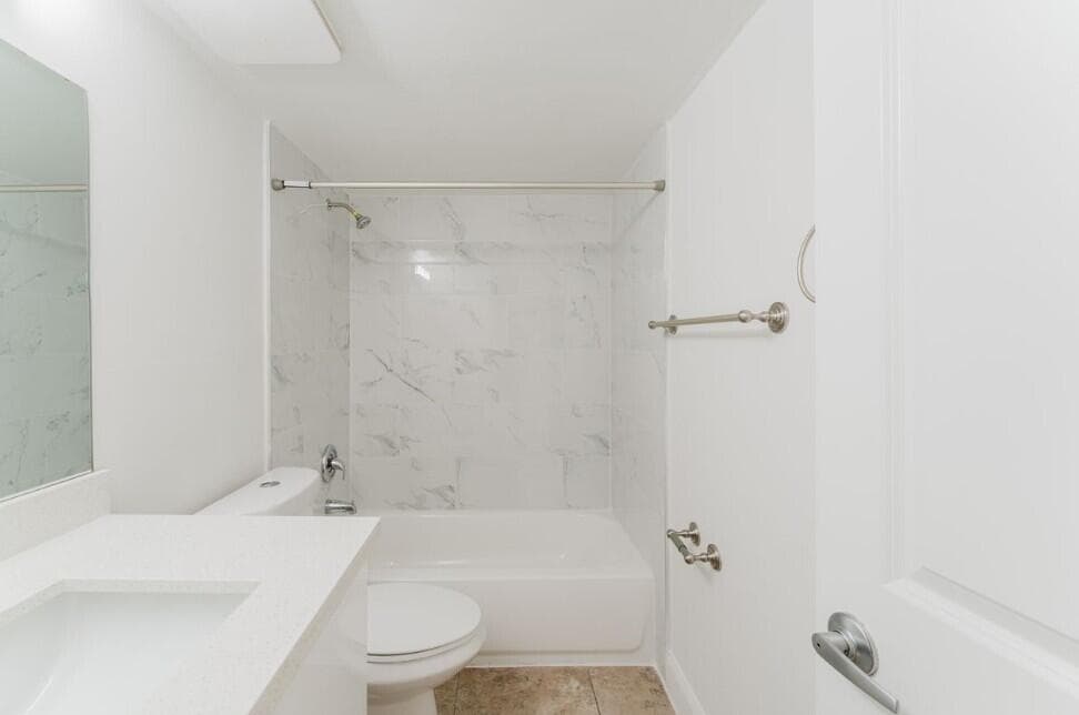 601 SW 2ND Avenue # 5, Boca Raton, FL 33432 photo 2
