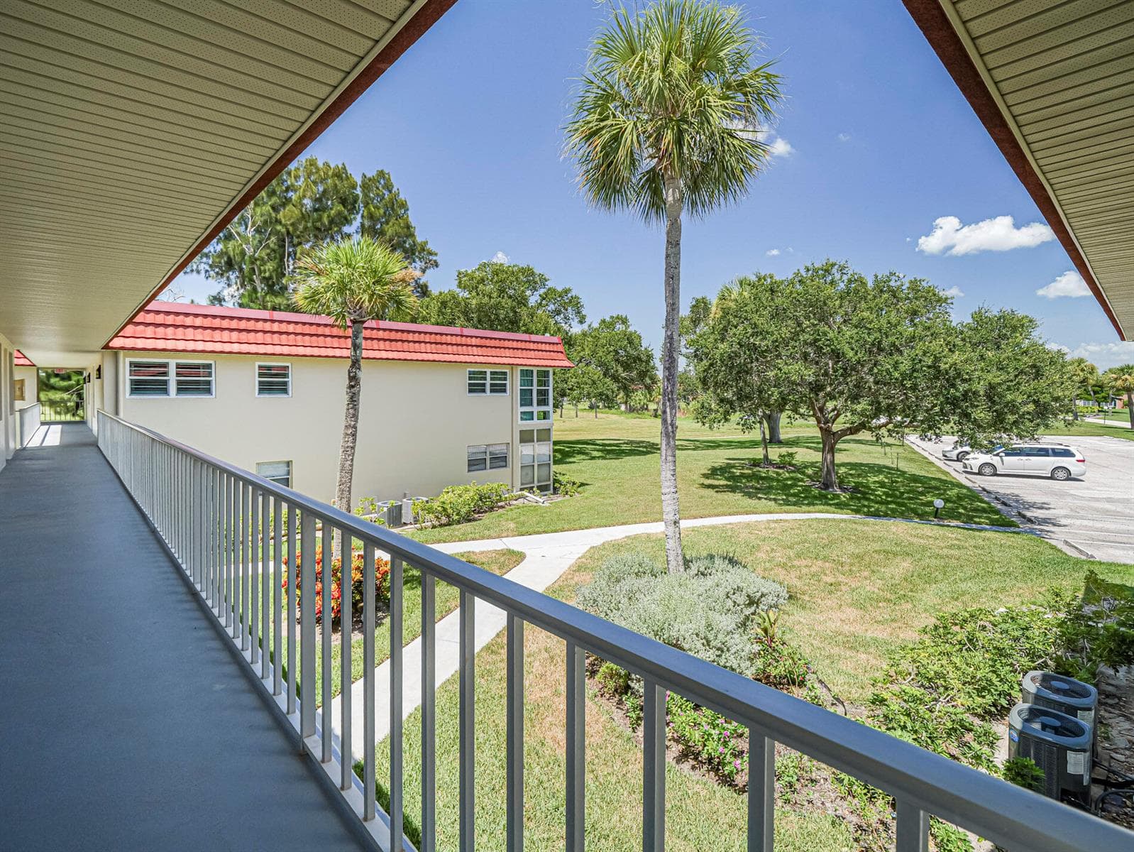 50 WOODLAND Drive # 202, Vero Beach, FL 32962 photo 3