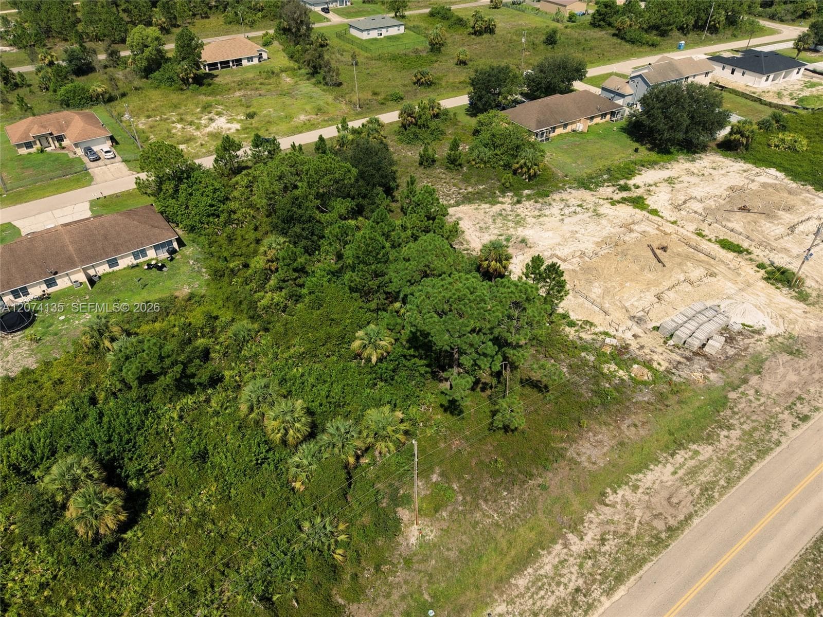 960 EISENHOWER BLVD, Lehigh Acres, FL 33974 photo 5
