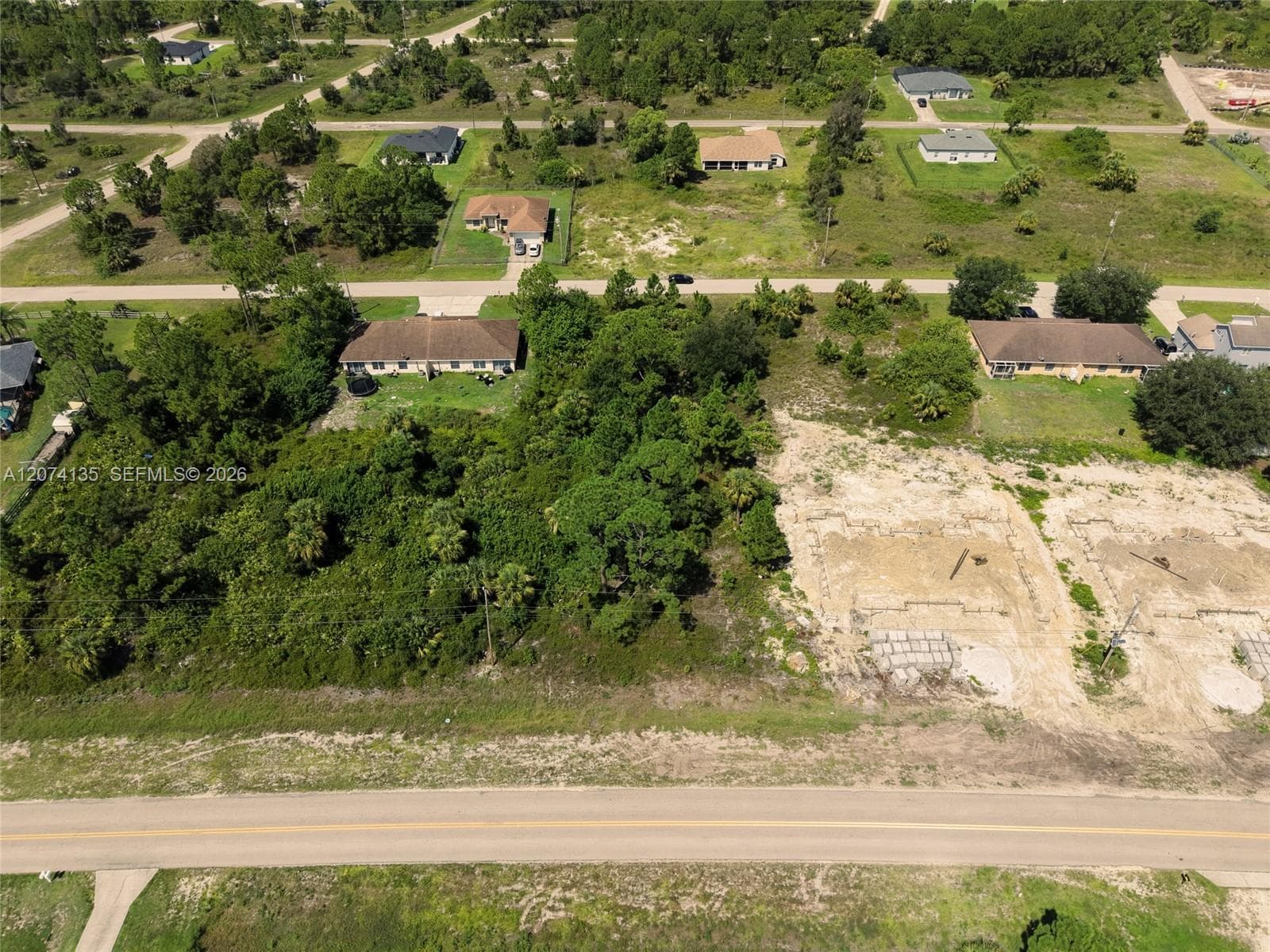 960 EISENHOWER BLVD, Lehigh Acres, FL 33974 photo 4