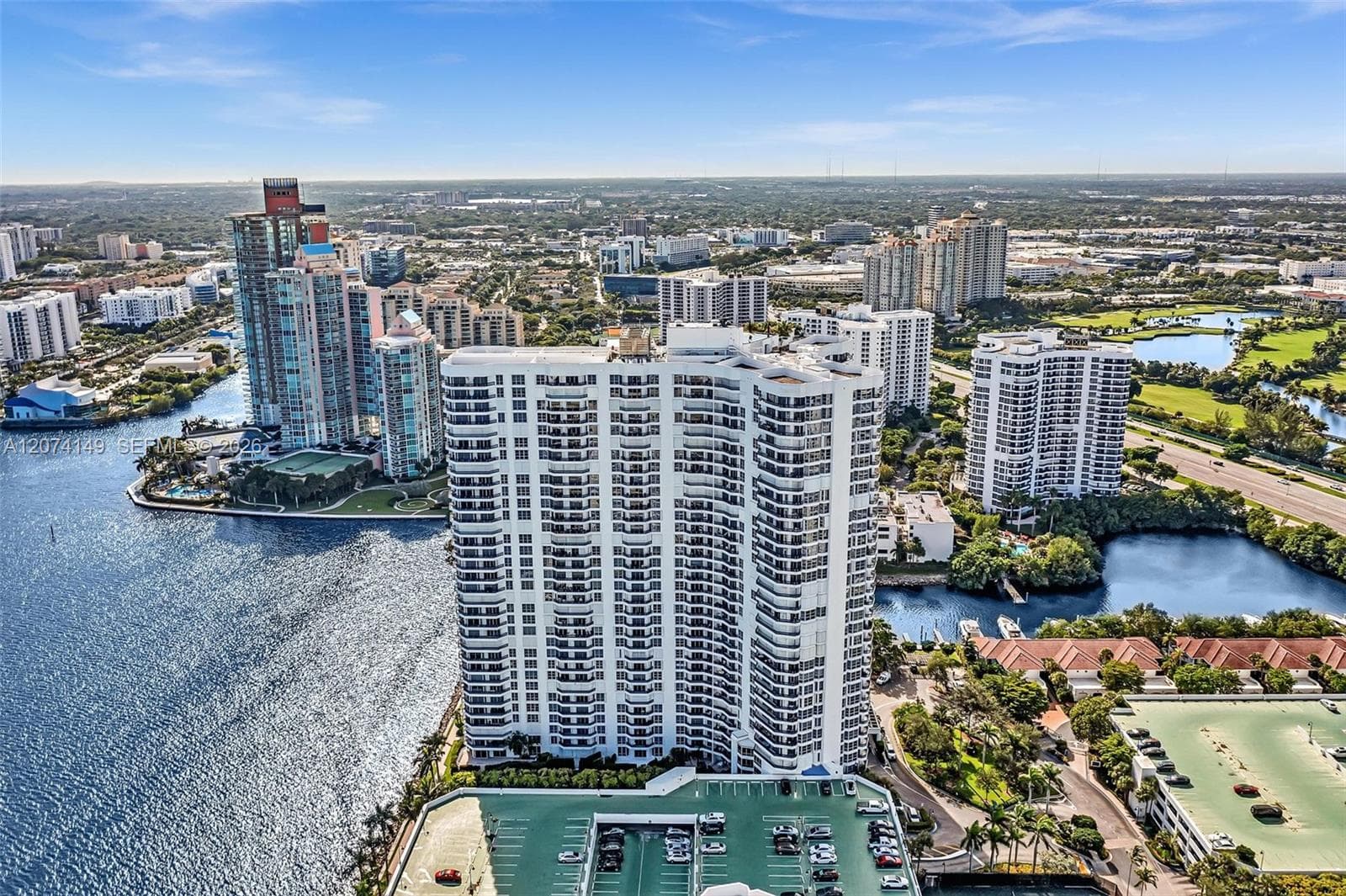 3530 Mystic Pointe Dr # 411, Aventura, FL 33180 photo 4