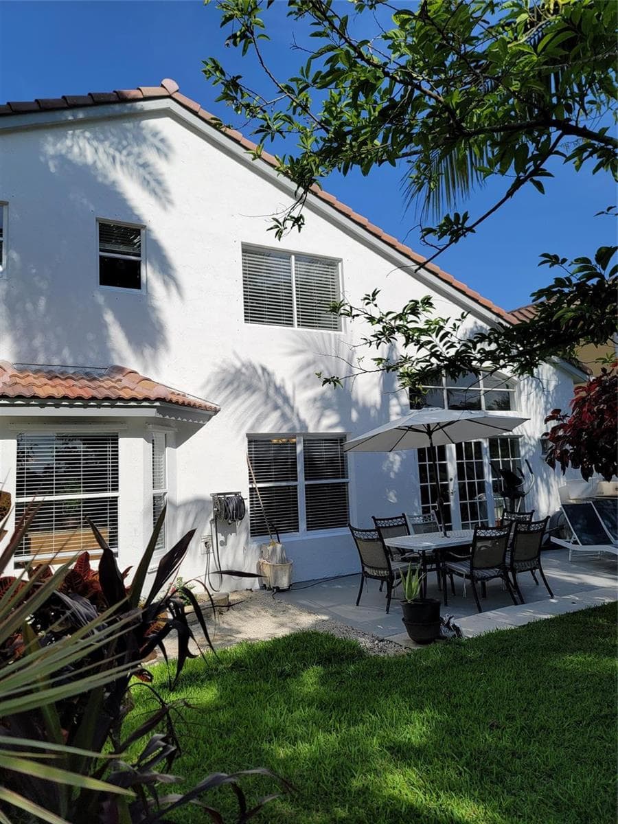 8117 Pelican Harbour Drive, Lake Worth, FL 33467 photo 4