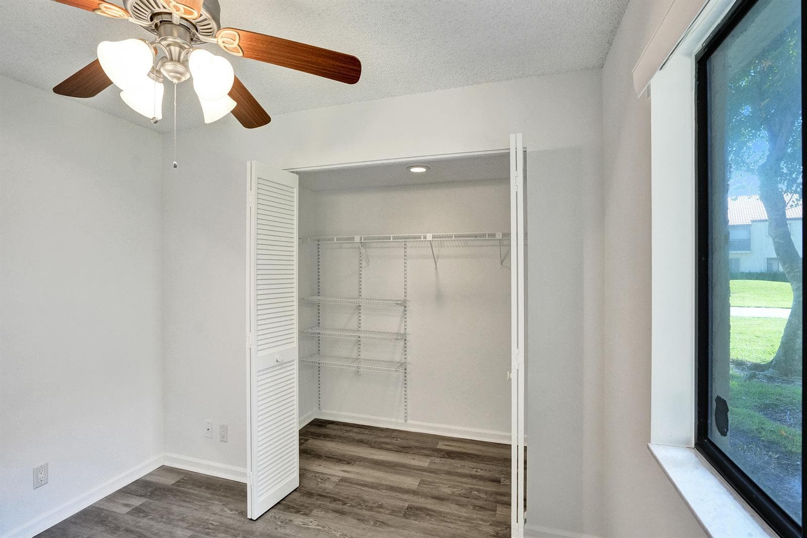 12 VIA DE CASAS SUR # 101, Boynton Beach, FL 33426 photo 5